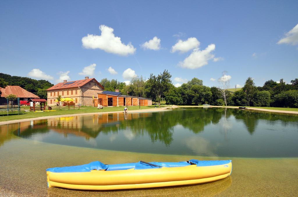 Rekreacni Areal Dvur Honetice Hotel Zewnętrze zdjęcie